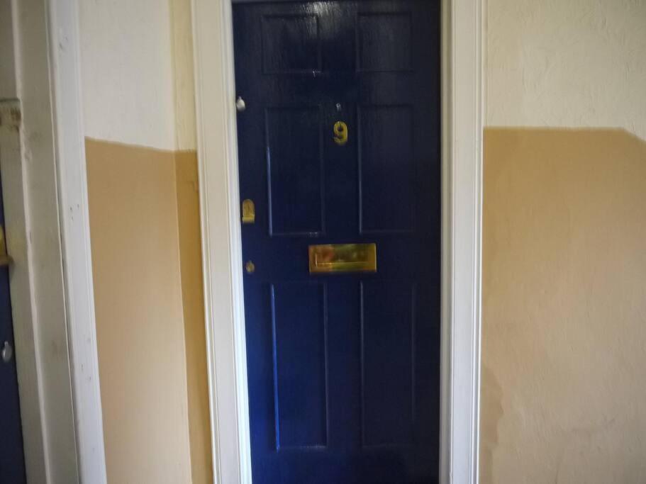 Fabulous Location, One Bedroom West End Flat, Just Off Byres Rd, Close To Sec & Hydro غلاسغو المظهر الخارجي الصورة